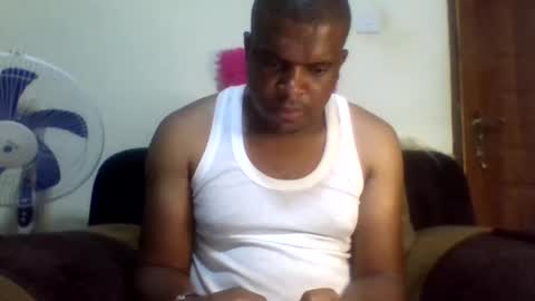 Snapshot of jaydencute96 chatting on 02/13/25, 03:29 jay online show from 02/13/25, 03:29