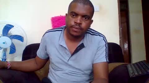 Snapshot of jaydencute96 chatting on 09/15/25, 06:02 jay online show from 09/15/25, 06:02