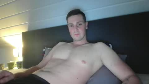 Snapshot of jayfex97 chatting on 09/30/25, 04:56 jayfex97 online show from 09/30/25, 04:56