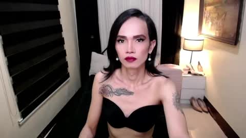 Anne Fox online show from 04/21/26, 01:42