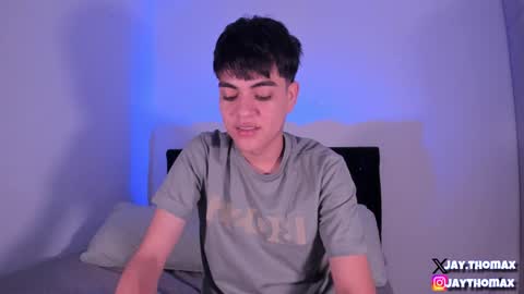 Snapshot of jaythomax chatting on 01/12/25, 03:17 jaythomax online show from 01/12/25, 03:17