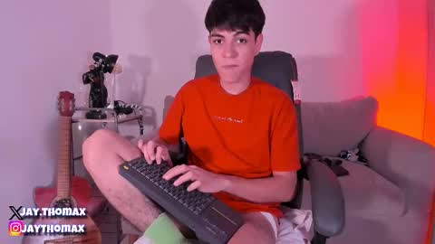 Snapshot of jaythomax chatting on 02/09/25, 09:28 jaythomax online show from 02/09/25, 09:28