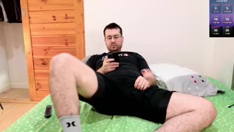 Snapshot of jayxcee_official chatting on 12/16/24, 04:13 jayxcee OFFICIAL online show from 12/16/24, 04:13