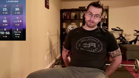 Snapshot of jayxcee_official chatting on 10/26/25, 09:10 jayxcee OFFICIAL online show from 10/26/25, 09:10