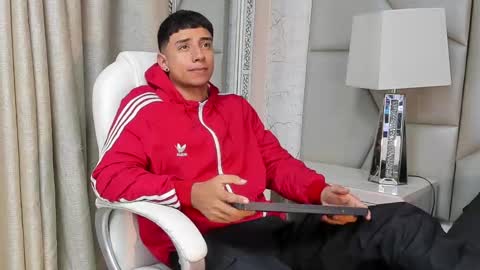 jaze_bradley online show from 03/01/25, 11:17