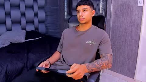 jaze_bradley online show from 09/18/25, 11:23