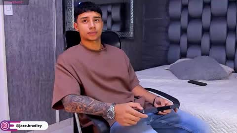 jaze_bradley online show from 09/23/25, 11:24