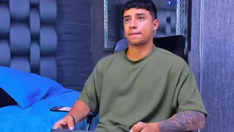 jaze_bradley online show from 11/05/25, 11:32