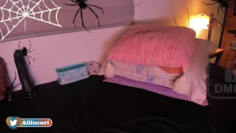 Jaz online show from 10/31/25, 10:22