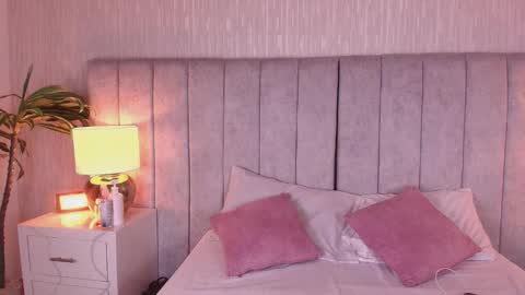 Jazmin online show from 03/16/26, 07:29