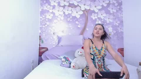 jazmy and star online show from 05/21/26, 07:43