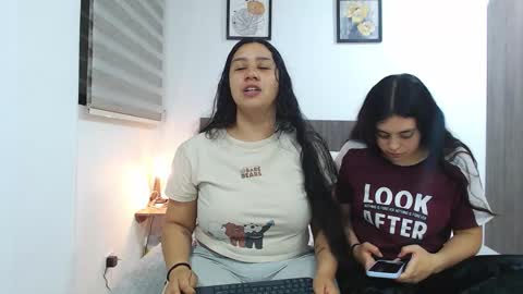 Jazmin and Scarlett online show from 03/06/26, 03:03