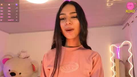 Jazmin  online show from 10/24/25, 11:39