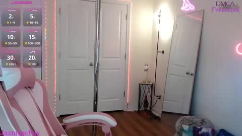 Jazmine Fox online show from 03/05/26, 07:21