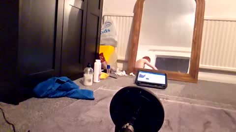 jazminethesissy online show from 12/17/25, 05:19