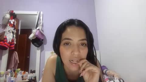 Snapshot of jazminojeda chatting on 04/30/26, 05:03 jazminojeda online show from 04/30/26, 05:03