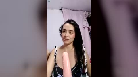Snapshot of jazminojeda chatting on 07/25/26, 05:16 jazminojeda online show from 07/25/26, 05:16