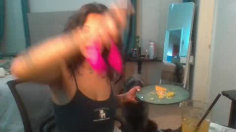 Snapshot of jbayxo619 chatting on 09/24/25, 11:02 jbayxo619 online show from 09/24/25, 11:02