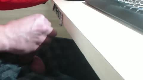 Snapshot of jc200000 chatting on 01/07/25, 06:45 jc200000 online show from 01/07/25, 06:45