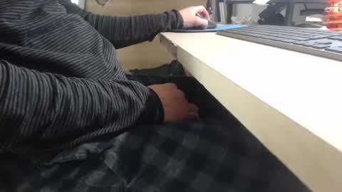 Snapshot of jc200000 chatting on 11/21/25, 09:24 jc200000 online show from 11/21/25, 09:24