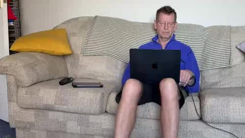 Snapshot of jcar57 chatting on 01/11/25, 11:12 Jon online show from 01/11/25, 11:12