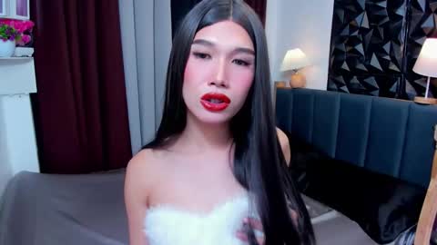 jchugecock online show from 11/12/25, 11:03