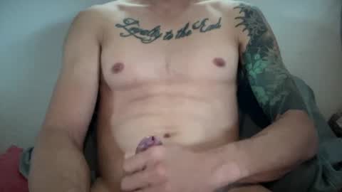 Snapshot of jclimbs chatting on 09/13/25, 02:28 jclimbs online show from 09/13/25, 02:28