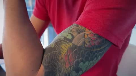 Snapshot of jclimbs chatting on 11/27/25, 09:28 jclimbs online show from 11/27/25, 09:28