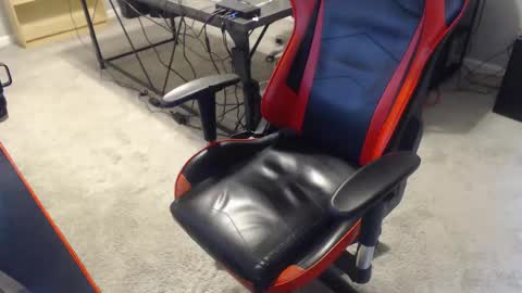 Snapshot of jcor13 chatting on 02/08/25, 07:59 Jim online show from 02/08/25, 07:59