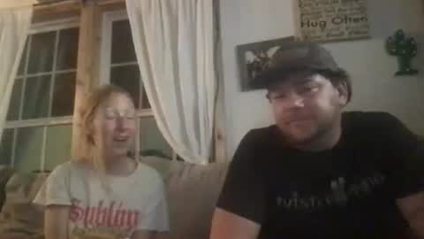 Snapshot of jdcumzzz chatting on 02/25/25, 03:52 jdcumzzz online show from 02/25/25, 03:52