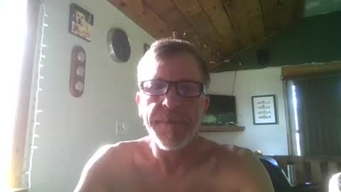 Snapshot of jdgiddy69 chatting on 07/11/26, 11:35 jdgiddy69 online show from 07/11/26, 11:35