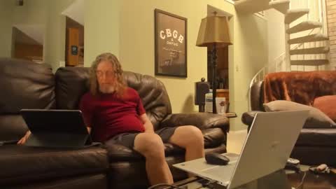 JDinEuless online show from 02/08/25, 07:59