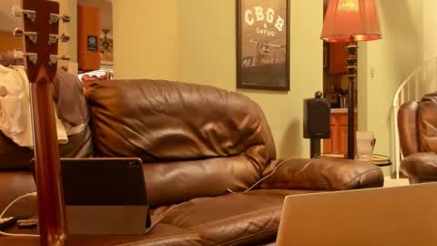 JDinEuless online show from 10/24/25, 06:26