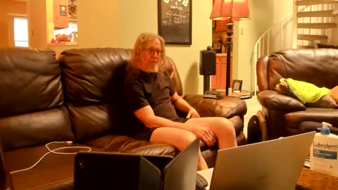 JDinEuless online show from 04/12/26, 08:03