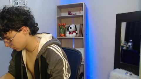 jeam_hot online show from 01/25/25, 09:14