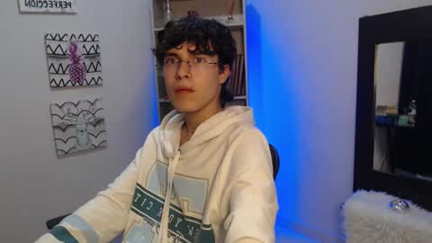 jeam_hot online show from 01/27/25, 09:44