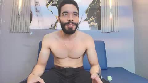 Snapshot of jean_lewis2 chatting on 02/20/26, 01:00 JEAN online show from 02/20/26, 01:00