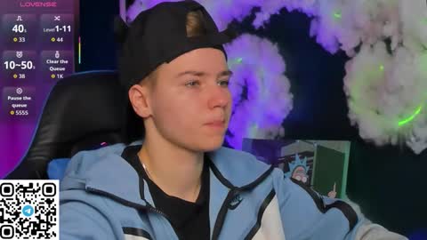 jean_wilsons online show from 11/30/25, 11:03