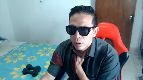 Snapshot of jeancarloscum chatting on 06/12/26, 10:08 Jean Carlos online show from 06/12/26, 10:08