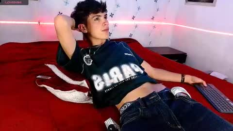 Snapshot of jeanfarelo chatting on 09/09/25, 07:52 Jean online show from 09/09/25, 07:52