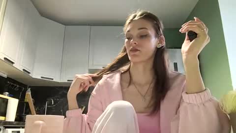 Snapshot of jeannielighter chatting on 04/10/26, 10:20 Hanna online show from 04/10/26, 10:20