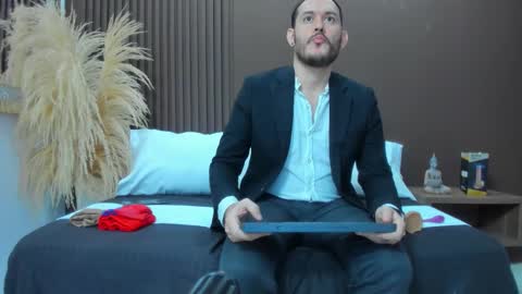 Jeanpiere online show from 02/11/26, 02:27