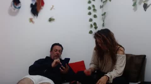 jeans_and_emma online show from 03/06/25, 12:21