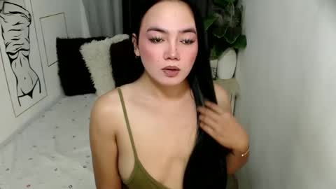 Snapshot of jeanwants2play chatting on 05/27/26, 08:06 Jeanwants2play online show from 05/27/26, 08:06