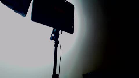 Snapshot of jeanys_sneider chatting on 02/09/25, 12:41 Jeays online show from 02/09/25, 12:41