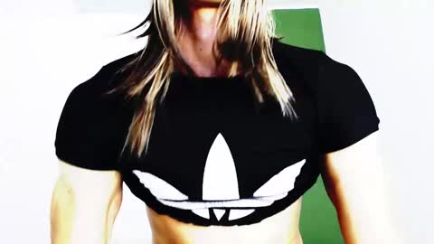 Snapshot of jeanys_sneider chatting on 02/21/25, 05:02 Jeays online show from 02/21/25, 05:02