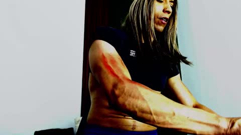 Snapshot of jeanys_sneider chatting on 02/26/25, 05:09 Jeays online show from 02/26/25, 05:09