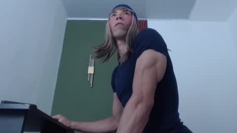 Snapshot of jeanys_sneider chatting on 10/20/25, 03:29 Jeays online show from 10/20/25, 03:29