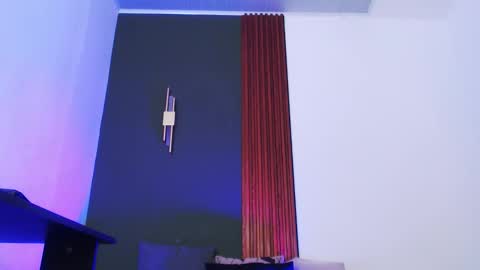 Snapshot of jeanys_sneider chatting on 10/22/25, 11:48 Jeays online show from 10/22/25, 11:48