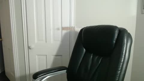 Snapshot of jeb5150 chatting on 01/21/25, 04:10 JE online show from 01/21/25, 04:10